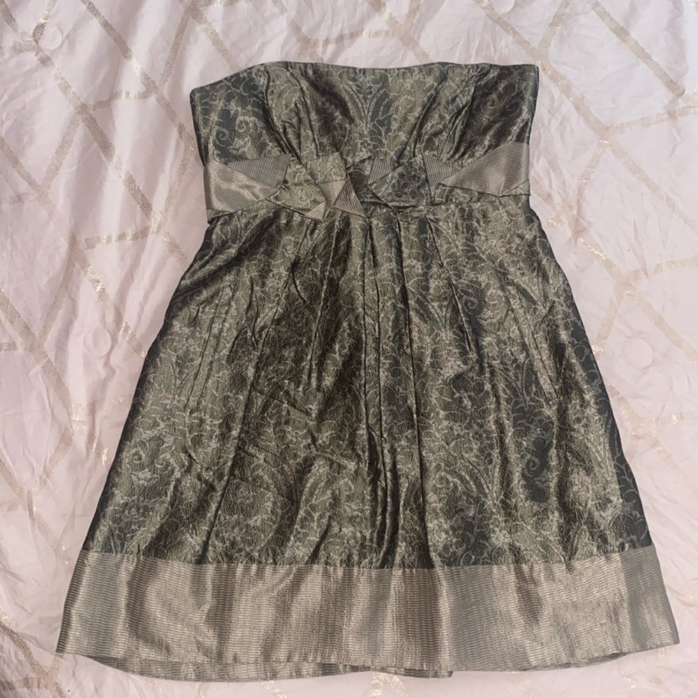 BCBG strapless dress with pockets